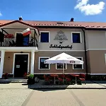 Alojamento de Acomodação e Pequeno-almoço Zajazd Zamkowy Krag Krąg