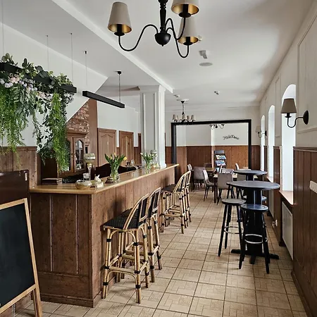 Bed & Breakfast Zamkowy Krąg