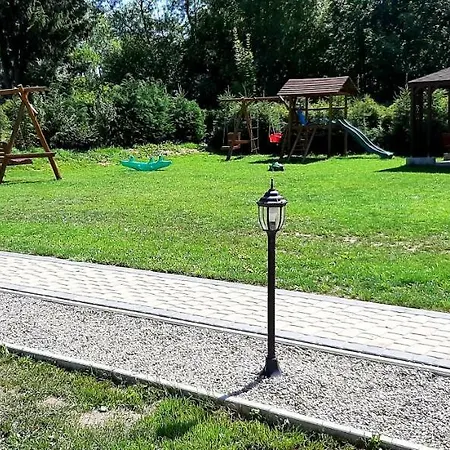 Bed & Breakfast Zamkowy - Schlossgasthof