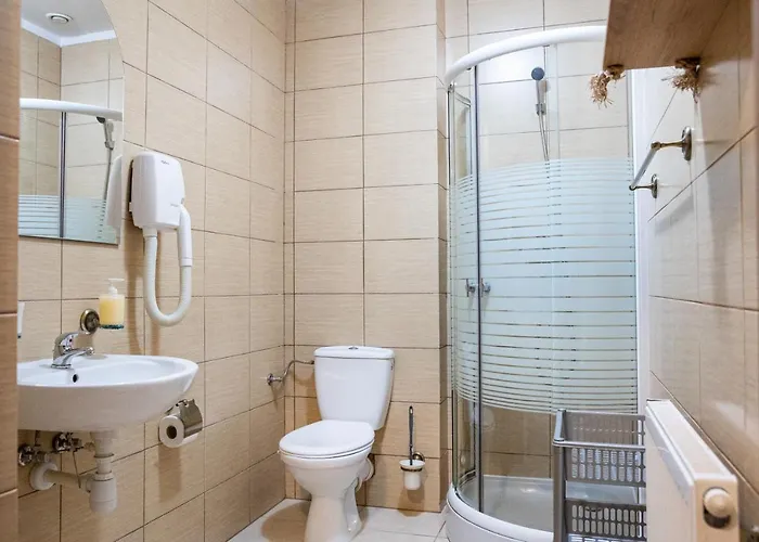 Zamkowy - Schlossgasthof Alojamento de Acomodação e Pequeno-almoço