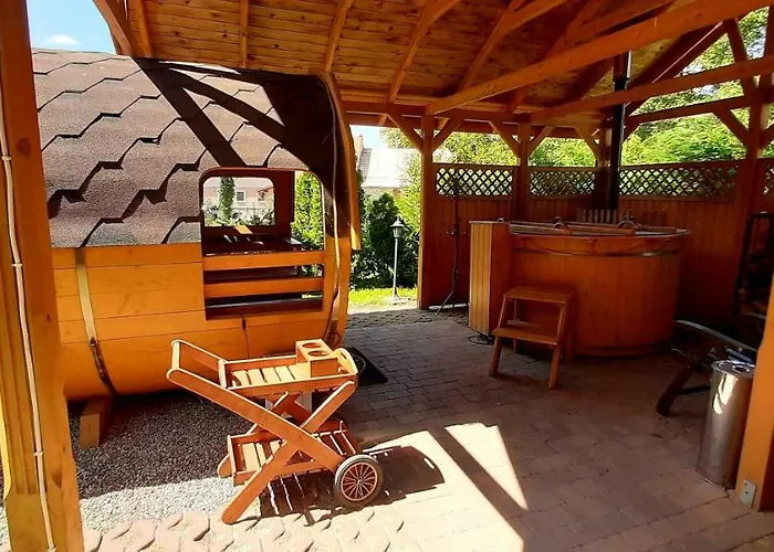 Zamkowy - Schlossgasthof Alojamento de Acomodação e Pequeno-almoço 4*